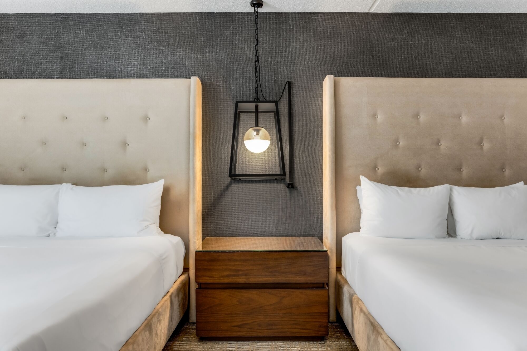 Premium bedding, in-room safe, desk, laptop workspace