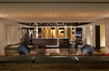 Reception area at Revere Hotel Boston Common