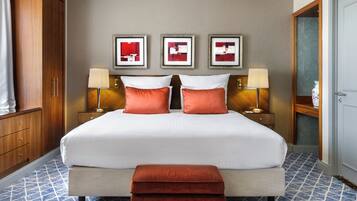 Executive-suite - 1 kingsize-seng (Warwick) | Premium-sengetøj, minibar, pengeskab på værelset, skrivebord