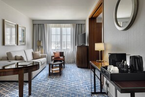 Executive Suite, 1 King Bed (Warwick) | Living area | 32-inch flat-screen TV with satellite channels, Smart TV