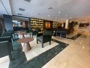 Reception - El Pardo Lima - A DoubleTree by Hilton Hotel (Lima)