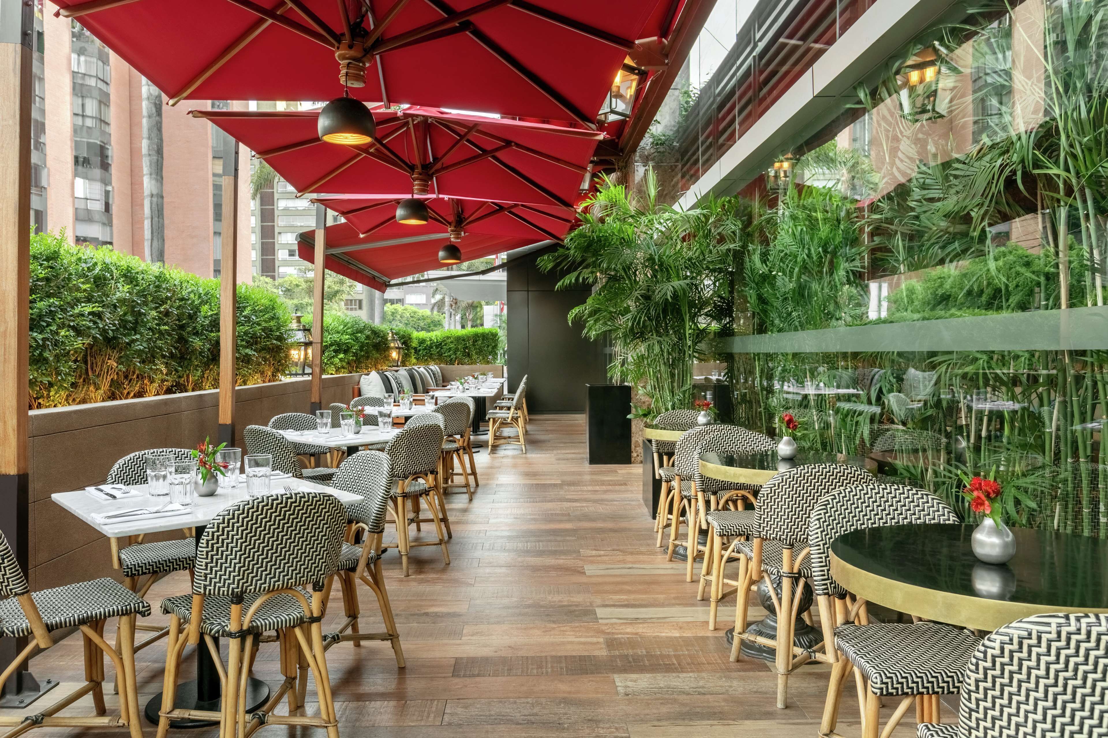 บริเวณภายนอก