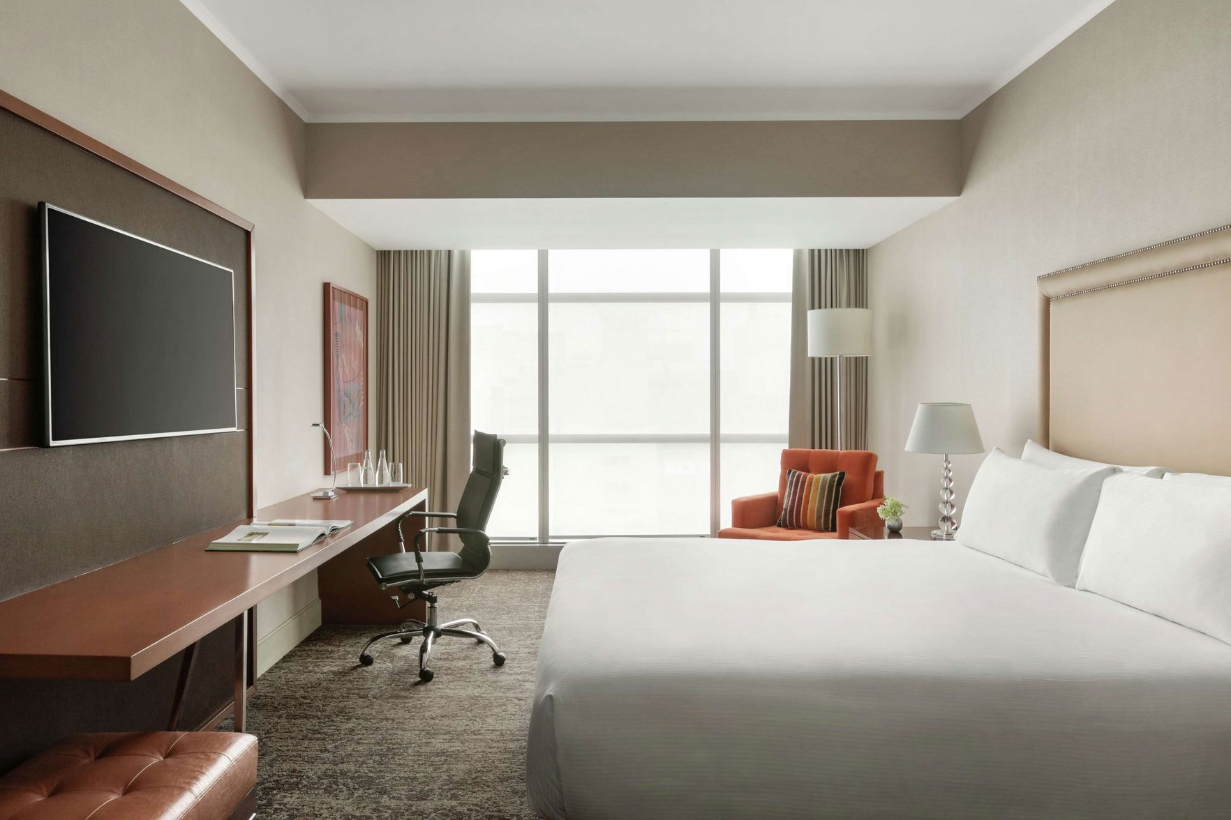 Minibar, in-room safe, individually furnished, desk