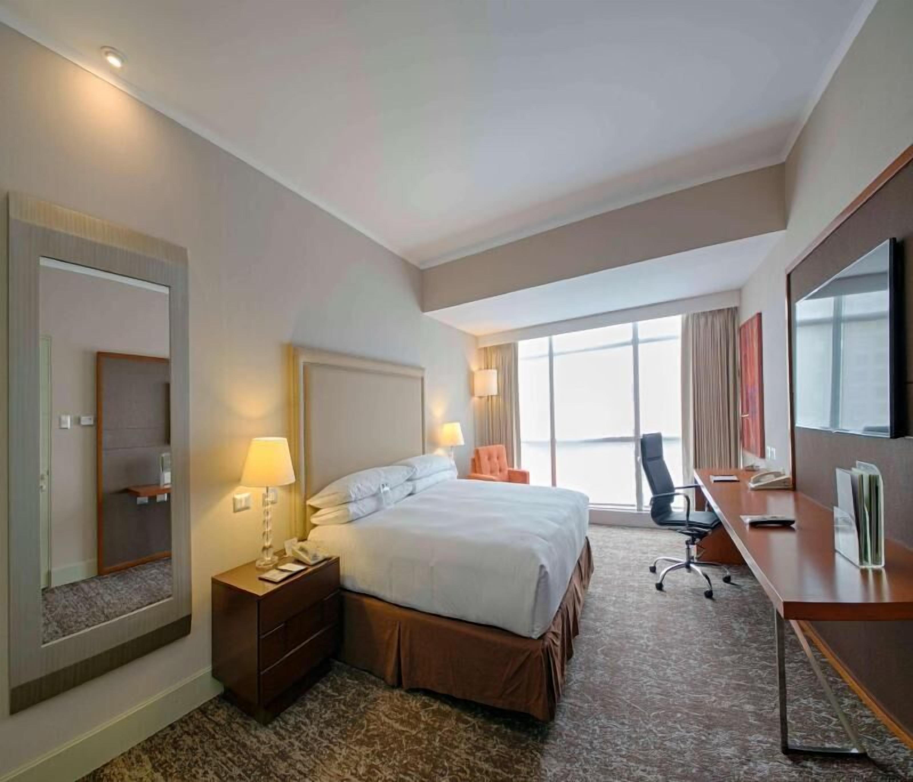 Minibar, in-room safe, individually furnished, desk
