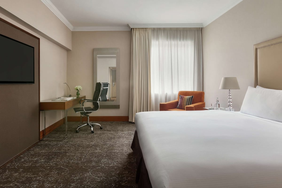 Minibar, in-room safe, individually furnished, desk