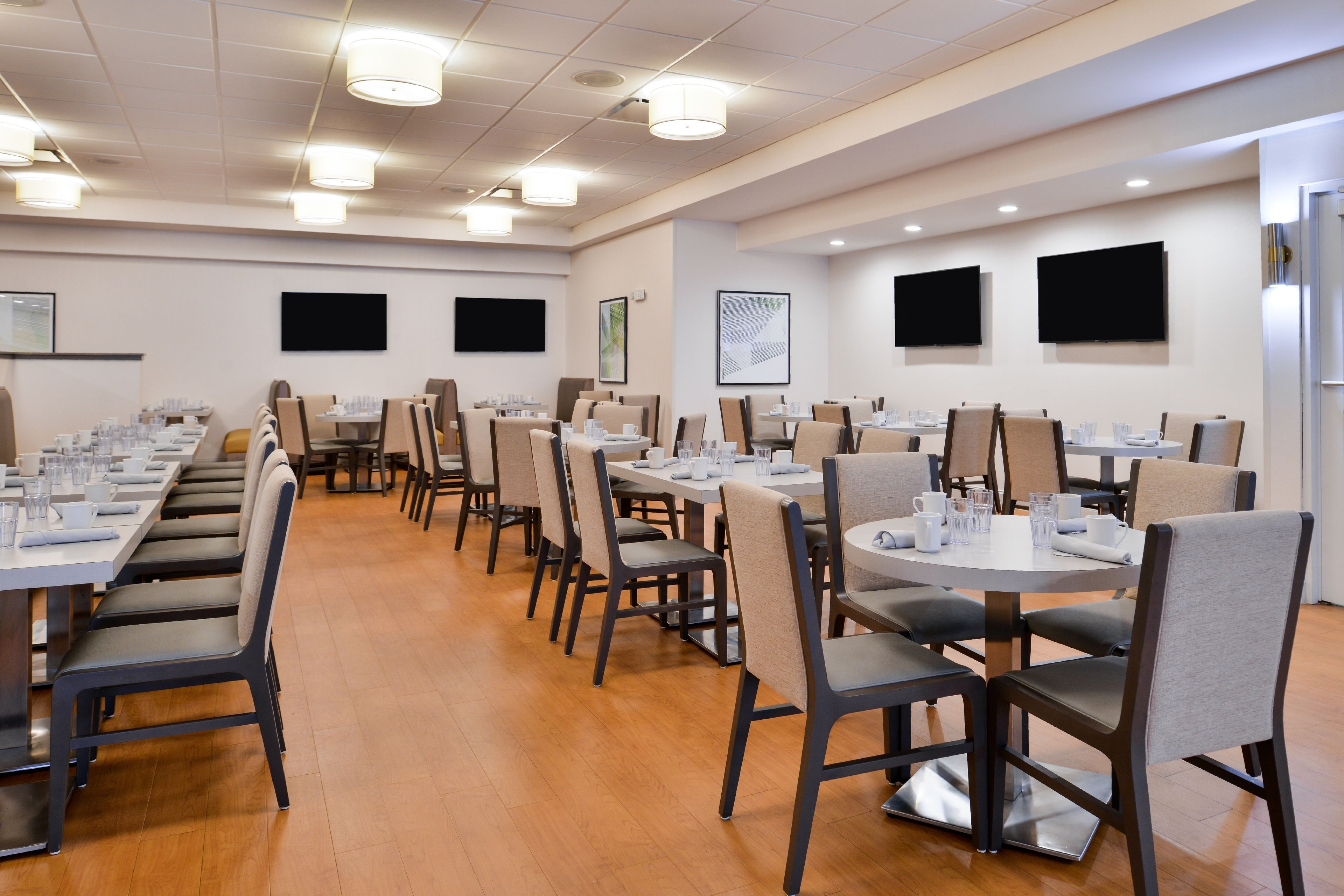 Desayuno buffet entre semana (con cargo) 