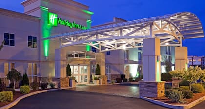 Holiday Inn Hotel & Suites Rochester - Marketplace by IHG
