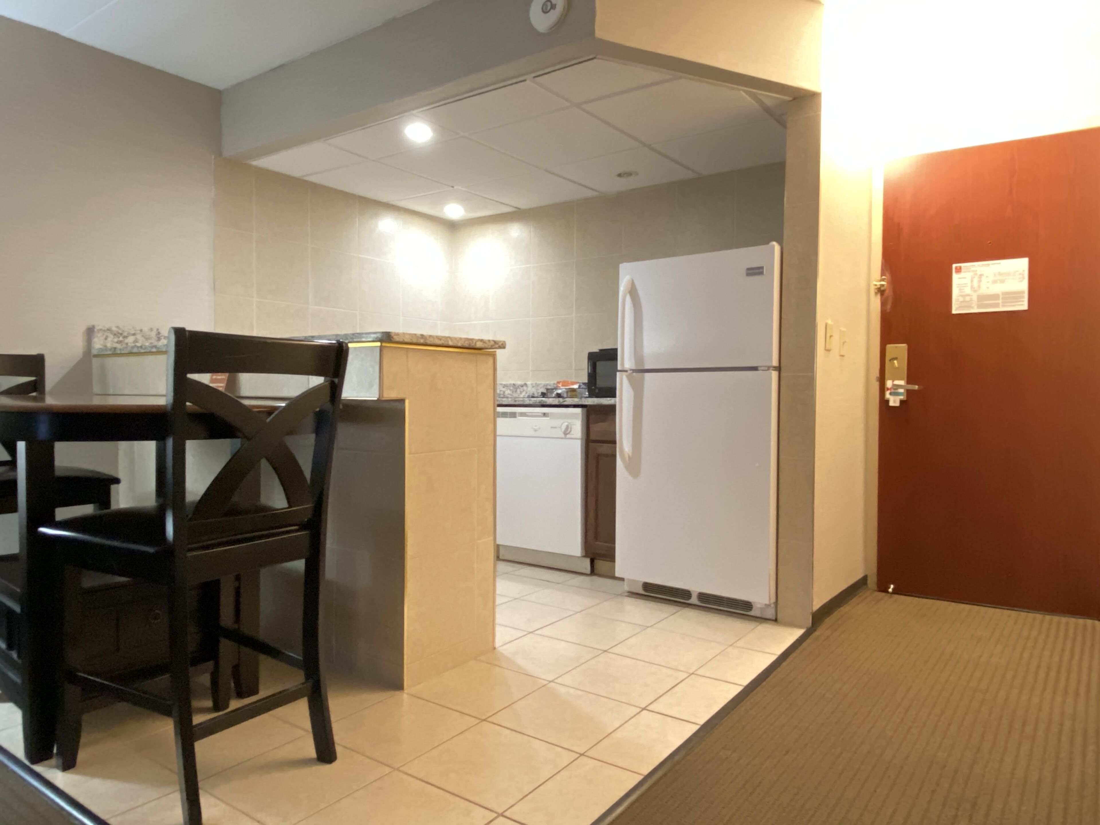 Photo - Clarion Inn & Suites Grand Rapids Airport