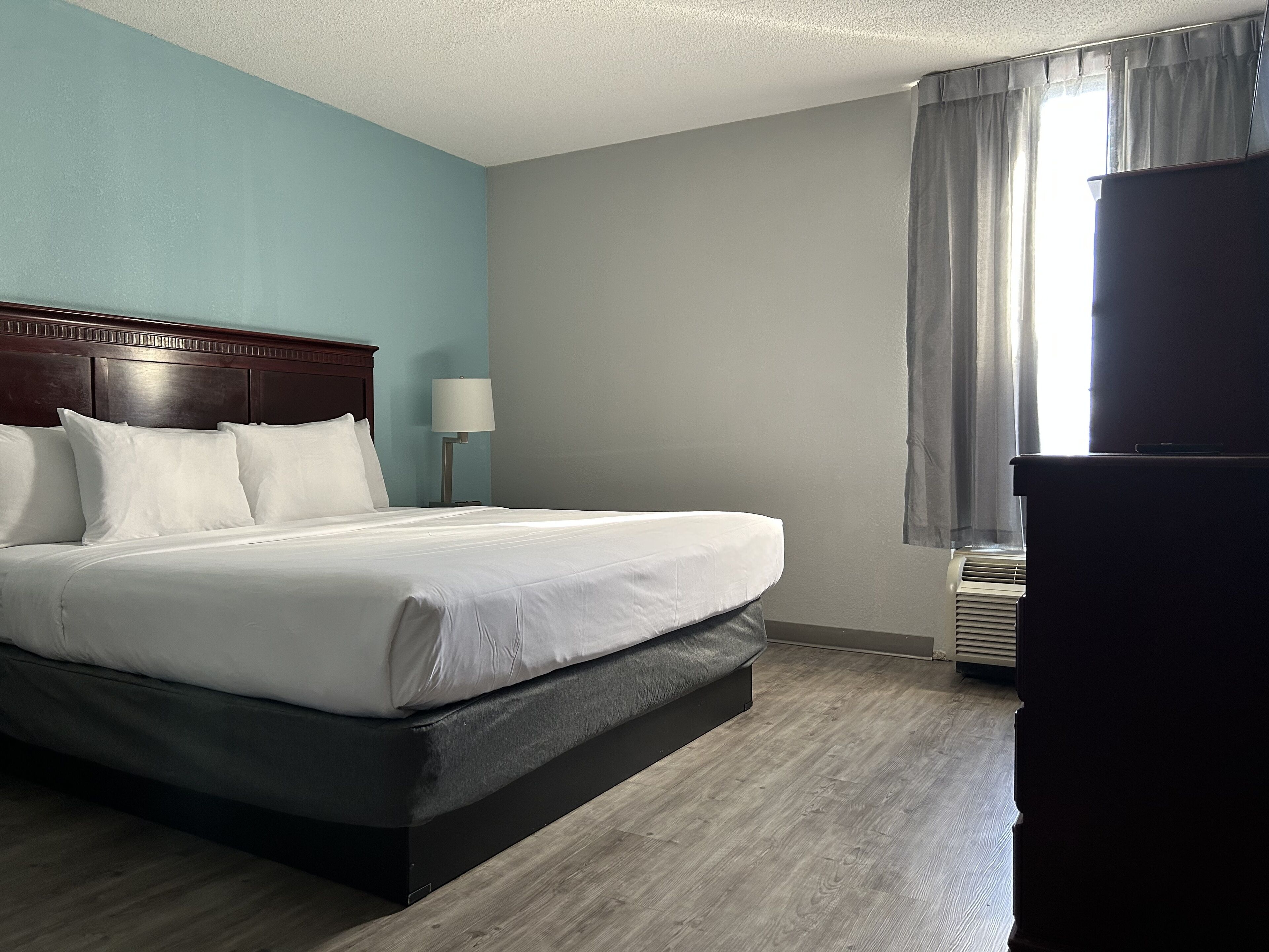 Foto - Clarion Inn & Suites Grand Rapids Airport