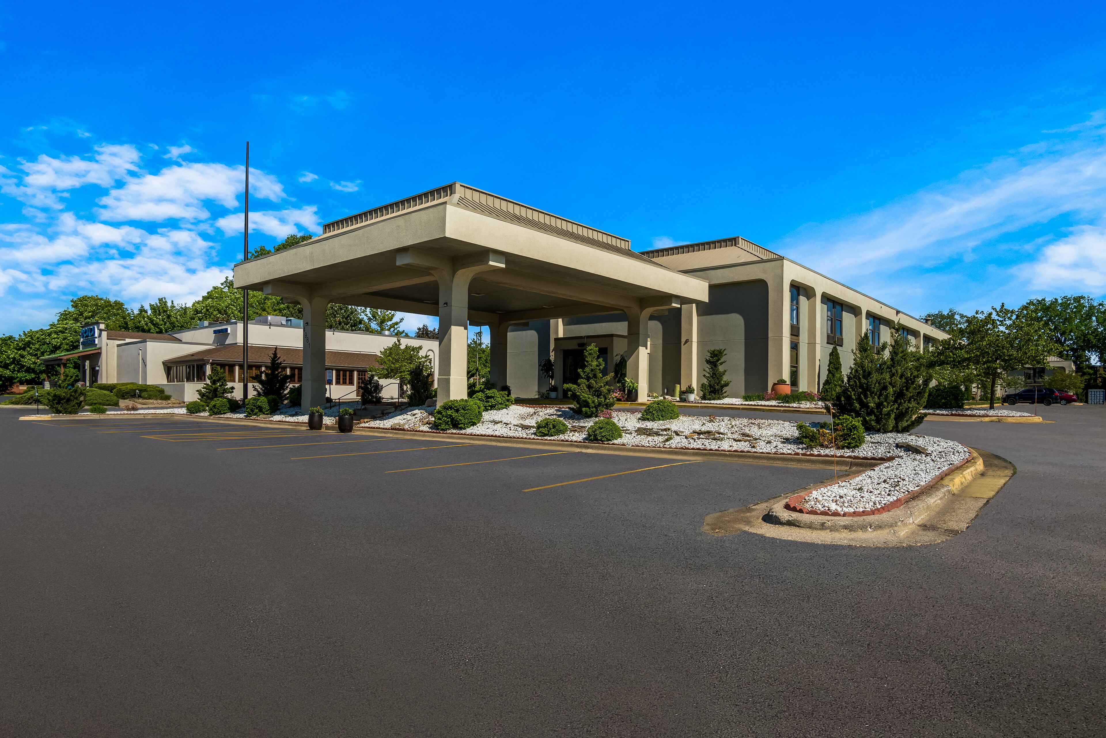 Foto - Clarion Inn & Suites Grand Rapids Airport
