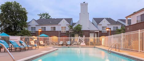 Seasonal outdoor pool