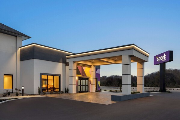 Exterior - Spark by Hilton Nashville at Opryland (Nashville)