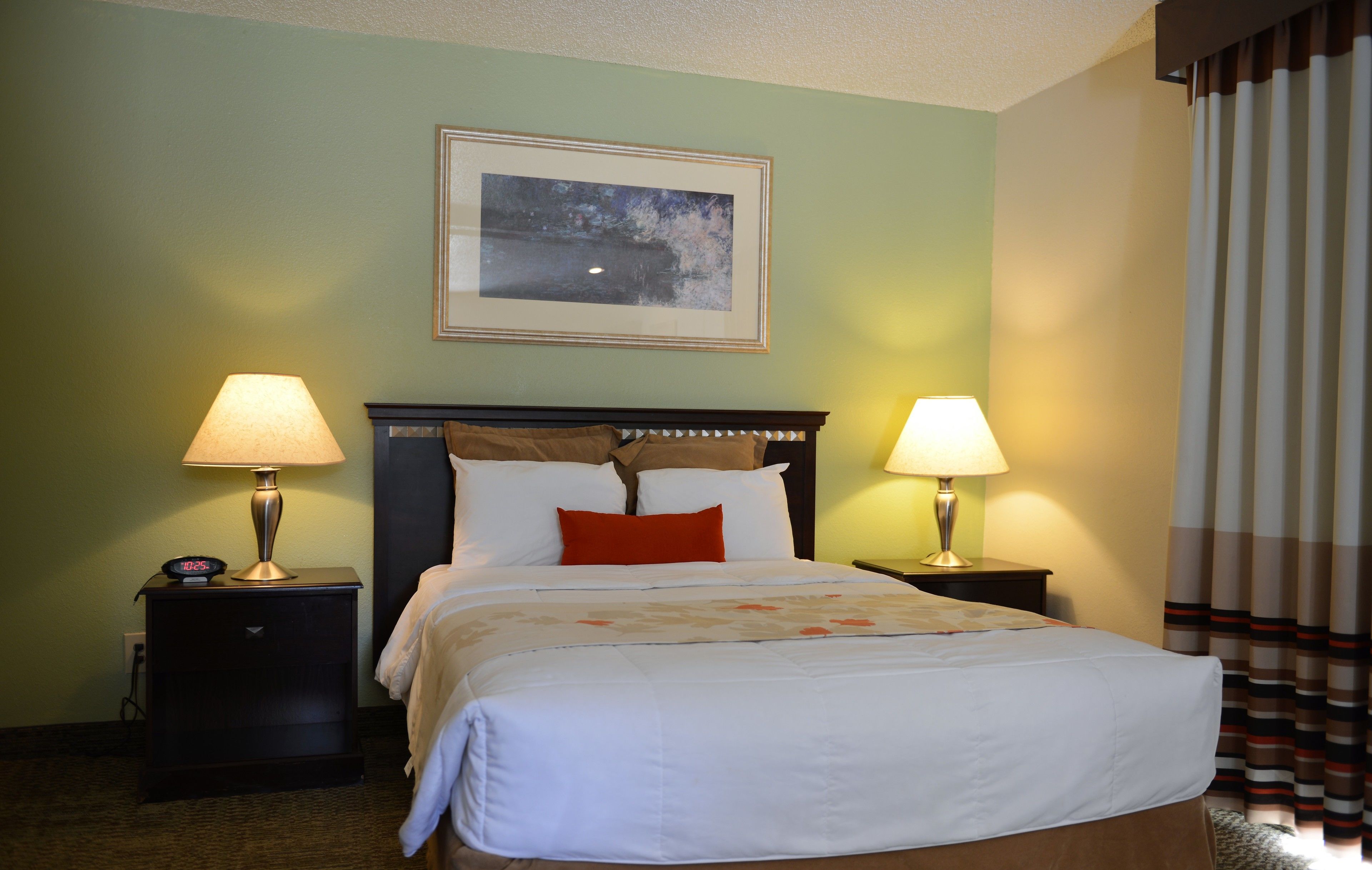 in-room safe, desk, iron/ironing board, free cots/infant beds