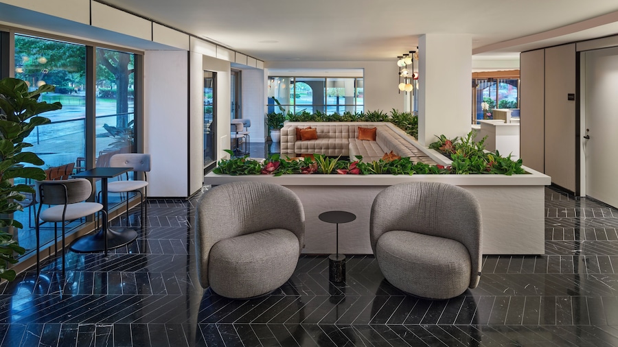 Hotel AKA Washington Circle