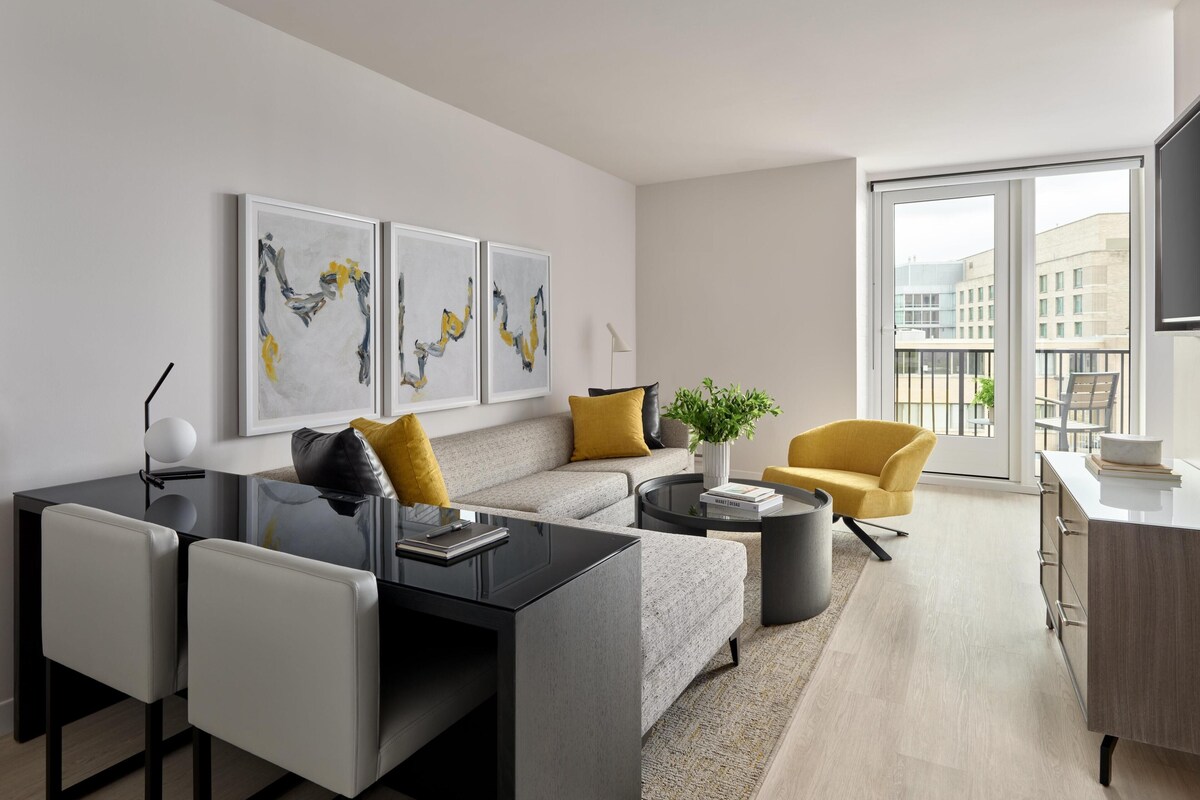 Junior Suite, 1 King Bed, Balcony | Living area | 52-inch flat-screen TV with digital channels, TV