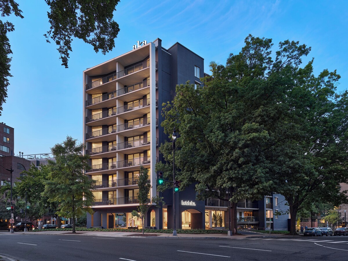 Hotel AKA Washington Circle