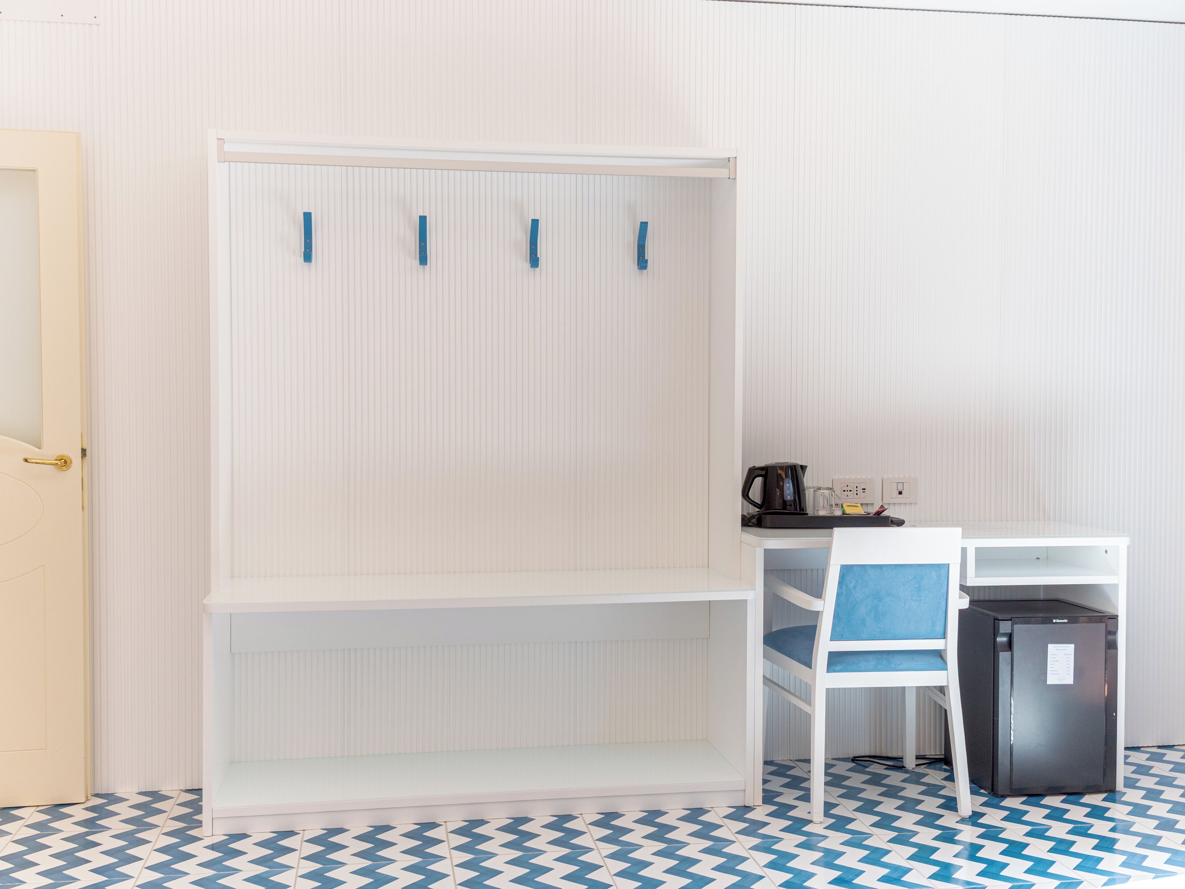 standard quadruple room, 1 bedroom | premium bedding, minibar, in-room safe, desk