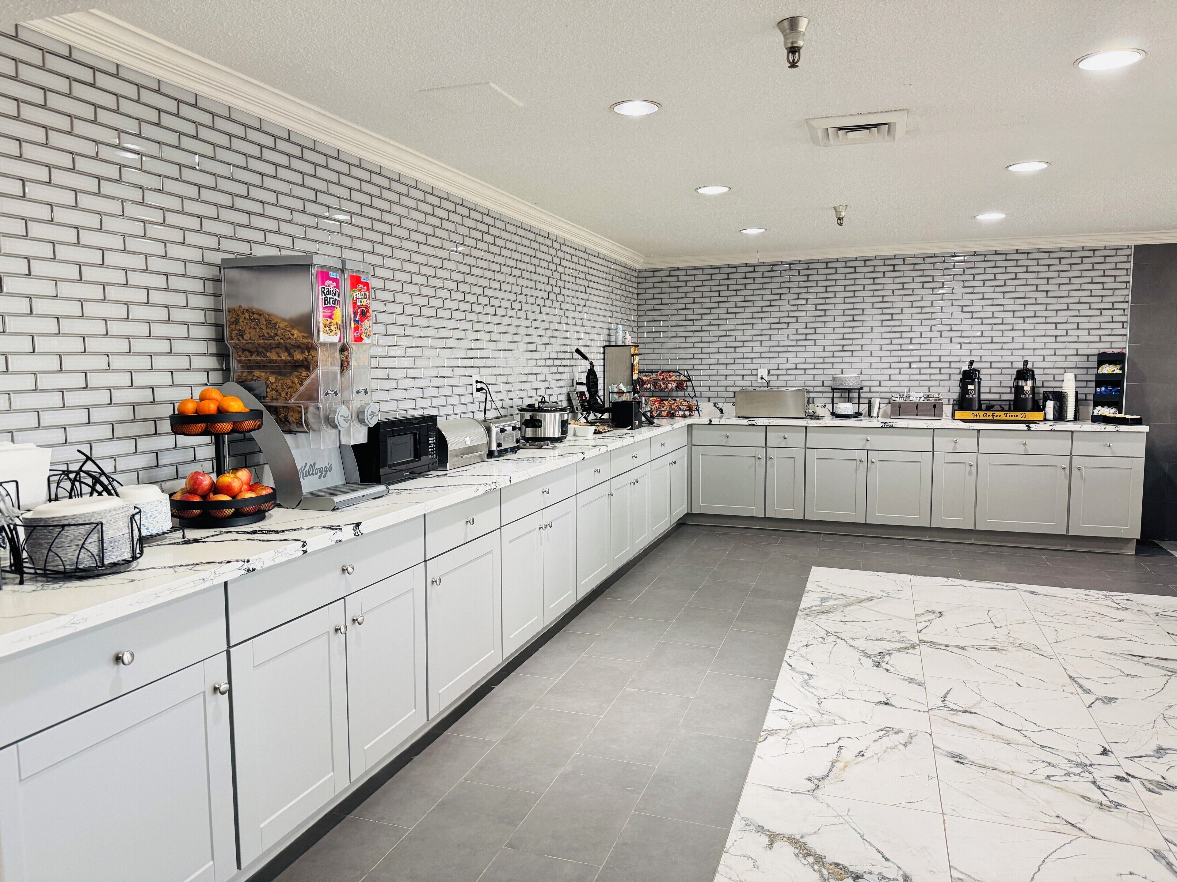 free continental breakfast