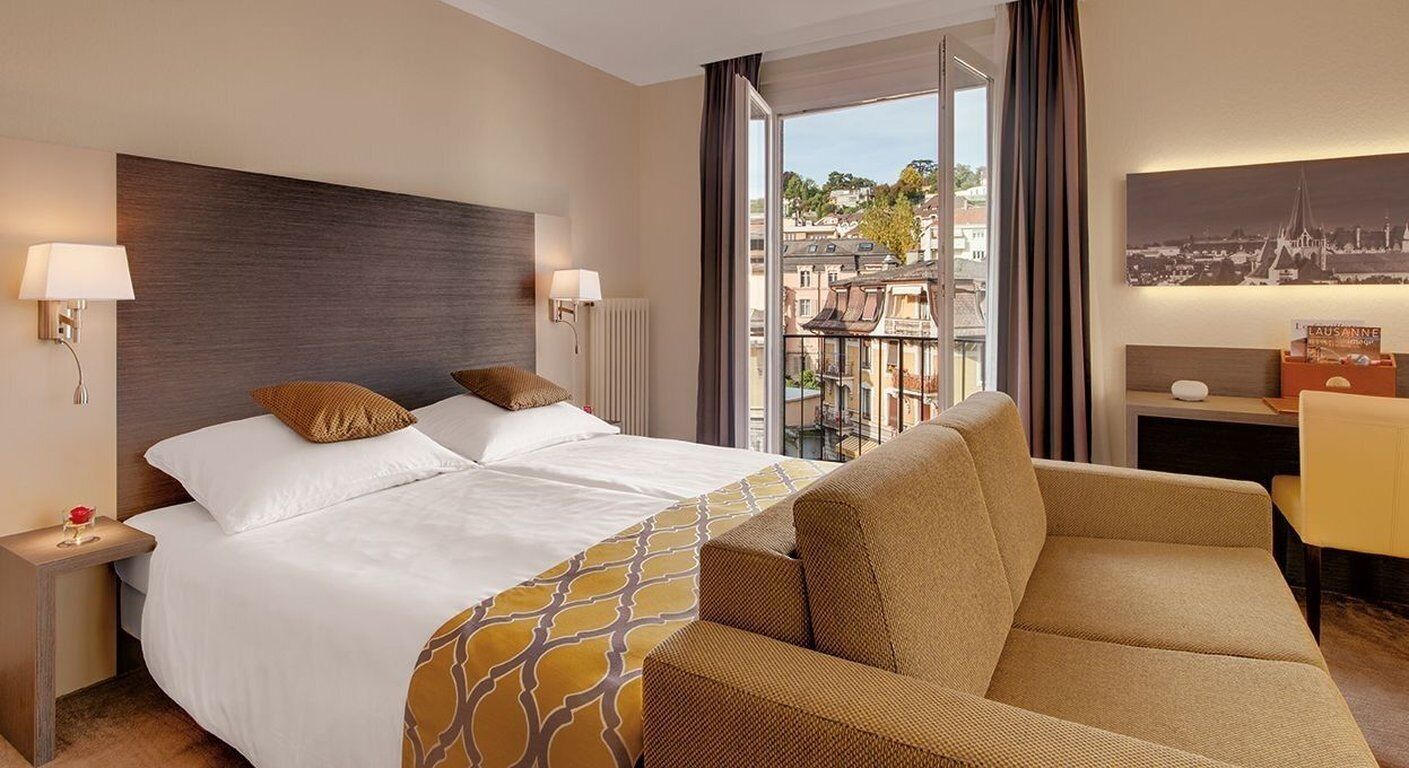 三人房, 城市景观 | 客房内保险箱、办公桌、隔音、免费 WiFi