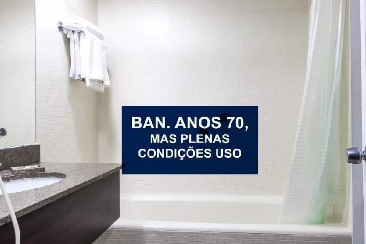 Bany | Dutxa, capçal de dutxa tipus cascada i articles de tocador gratuïts
