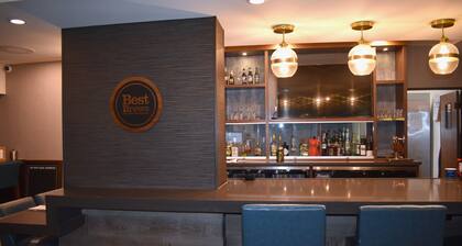 Four Points by Sheraton Chicago Westchester/Oak Brook