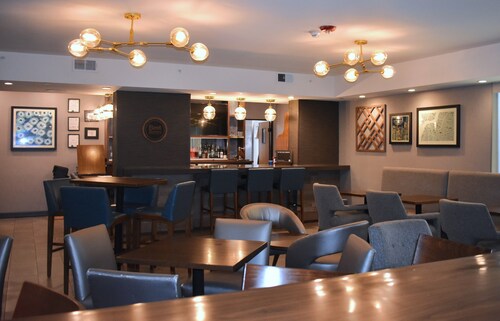 Four Points by Sheraton Chicago Westchester/Oak Brook