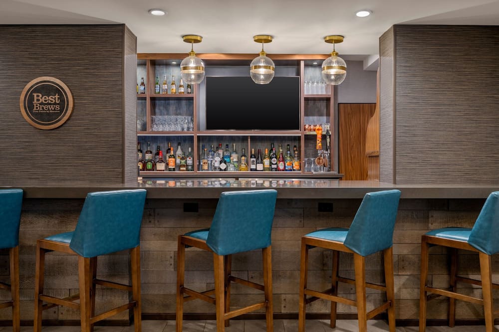 Four Points by Sheraton Chicago Westchester/Oak Brook