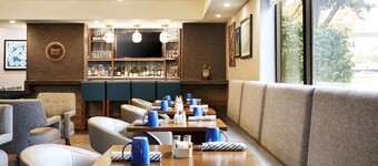 Four Points by Sheraton Chicago Westchester/Oak Brook