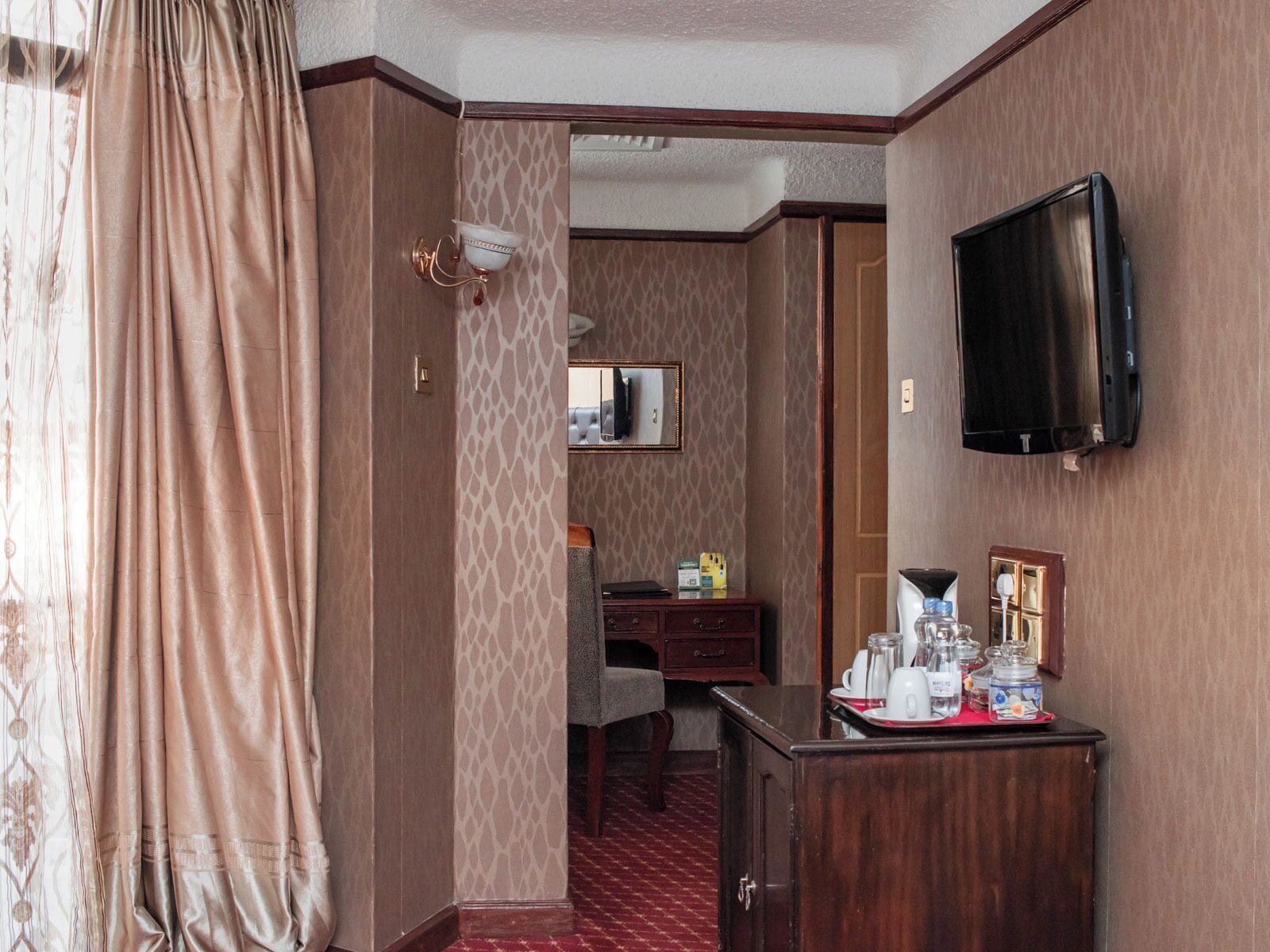 Photo - Nairobi Safari Club by Swiss-Belhotel