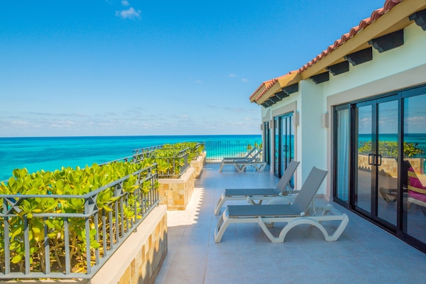 Master Suite, 3 bedrooms plus | Terrasse/patio