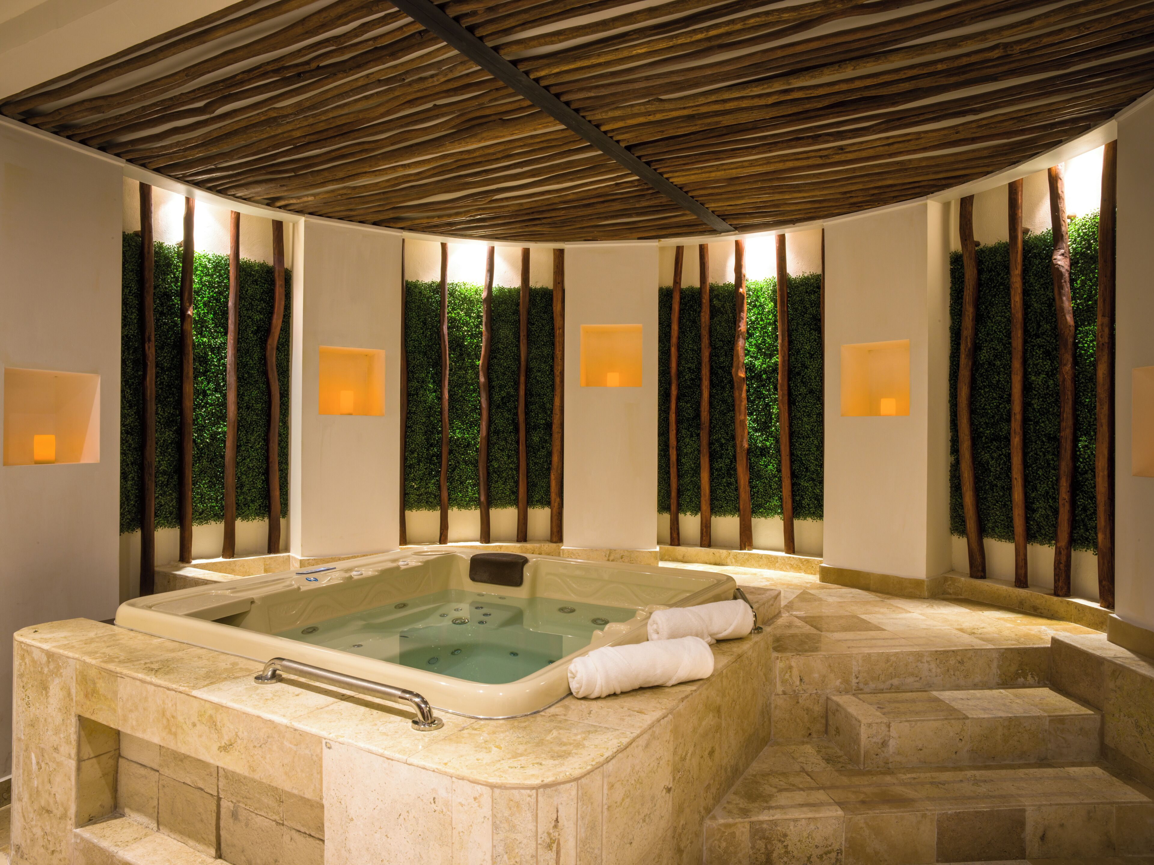 couples treatment room(s), sauna, hot tub, body treatments, hydrotherapy
