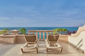 Master Suite, 3 bedrooms plus | View from room
