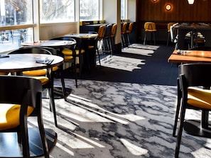 Frukostbuffé varje dag (EUR 19.9 per person)
