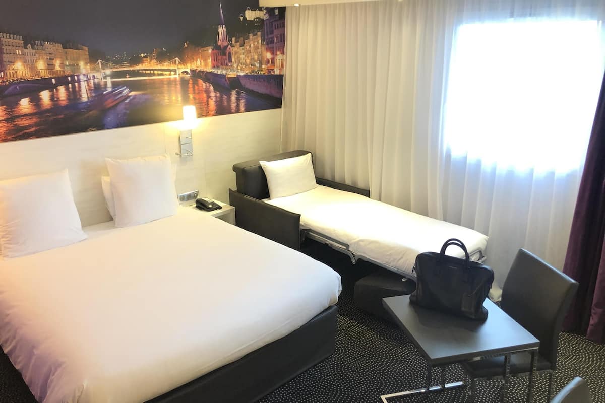 Superior Room, 1 Double Bed with Sofa bed (Cosy)