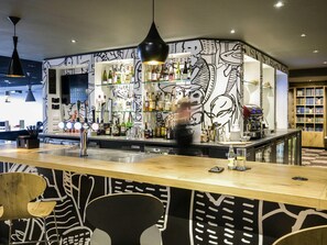 Restaurant - ibis London Heathrow Airport (Hayes)