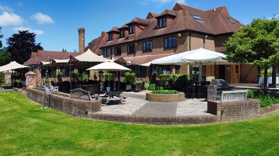 Stirrups Hotel