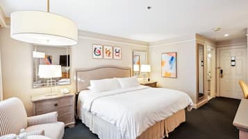 Deluxe Room, 1 King Bed | Premium bedding, down comforters, pillowtop beds, in-room safe