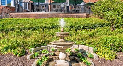 Simsbury Inn