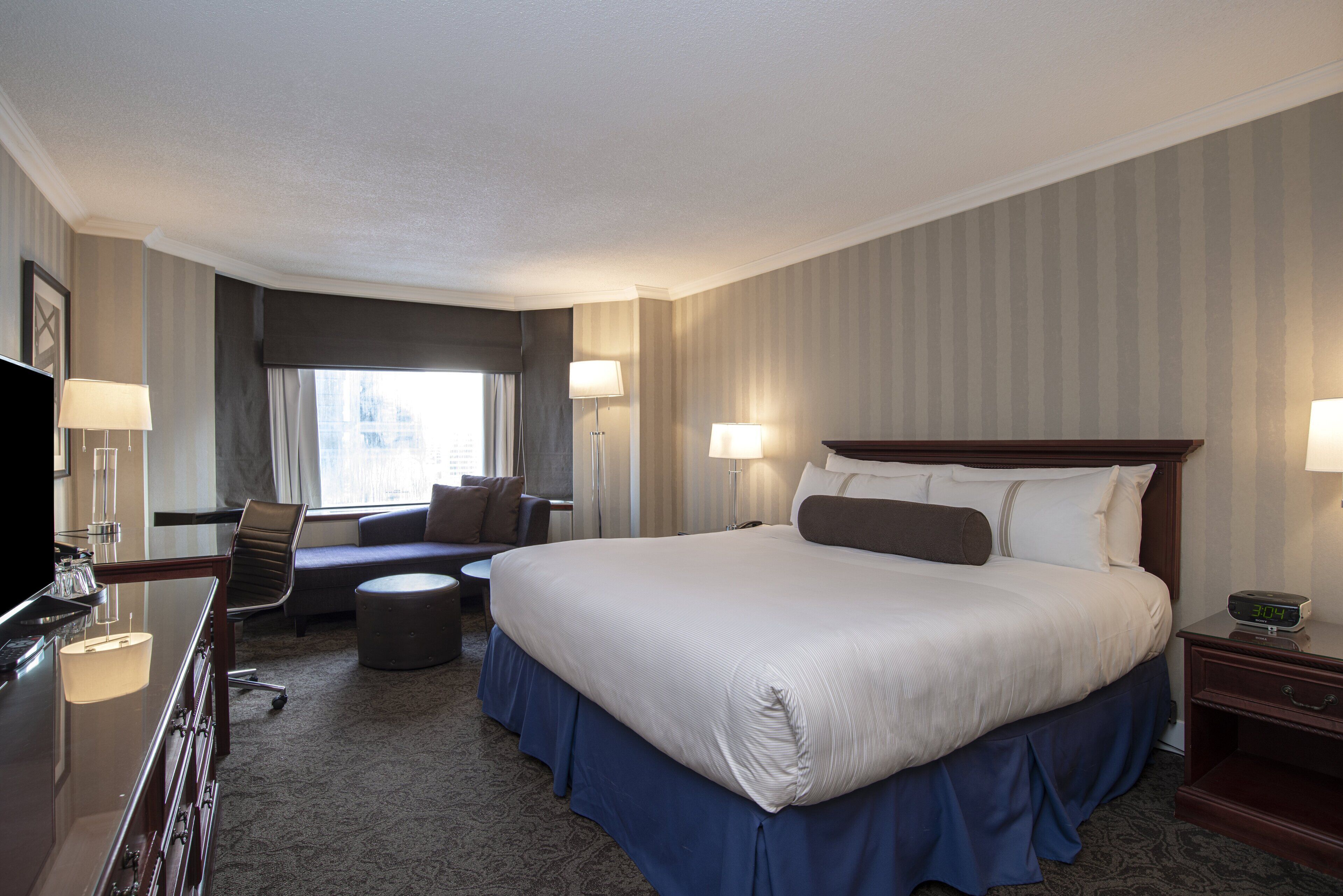 Premium bedding, pillowtop beds, in-room safe, desk
