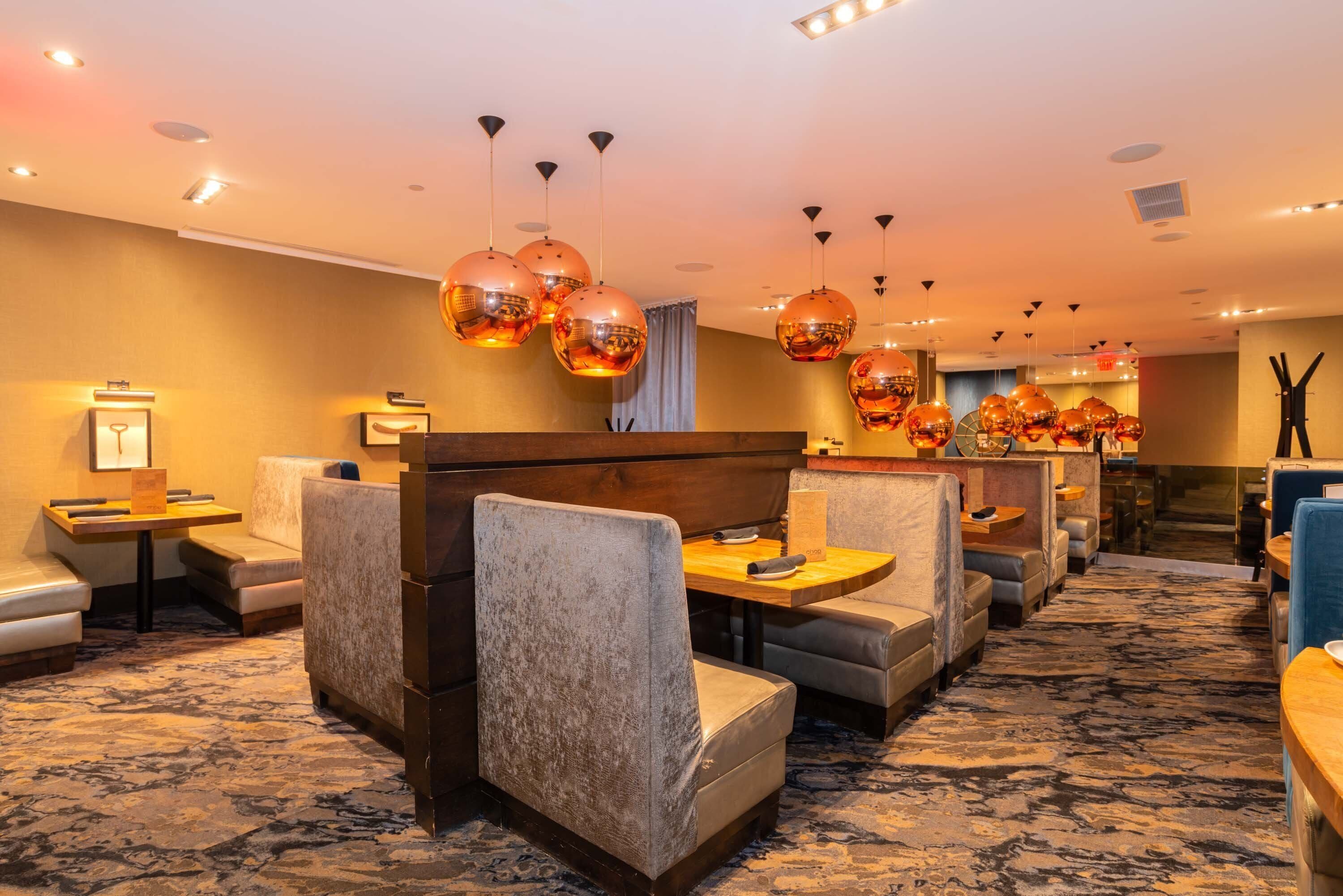 每日供應即叫即煮早餐 (費用另計)