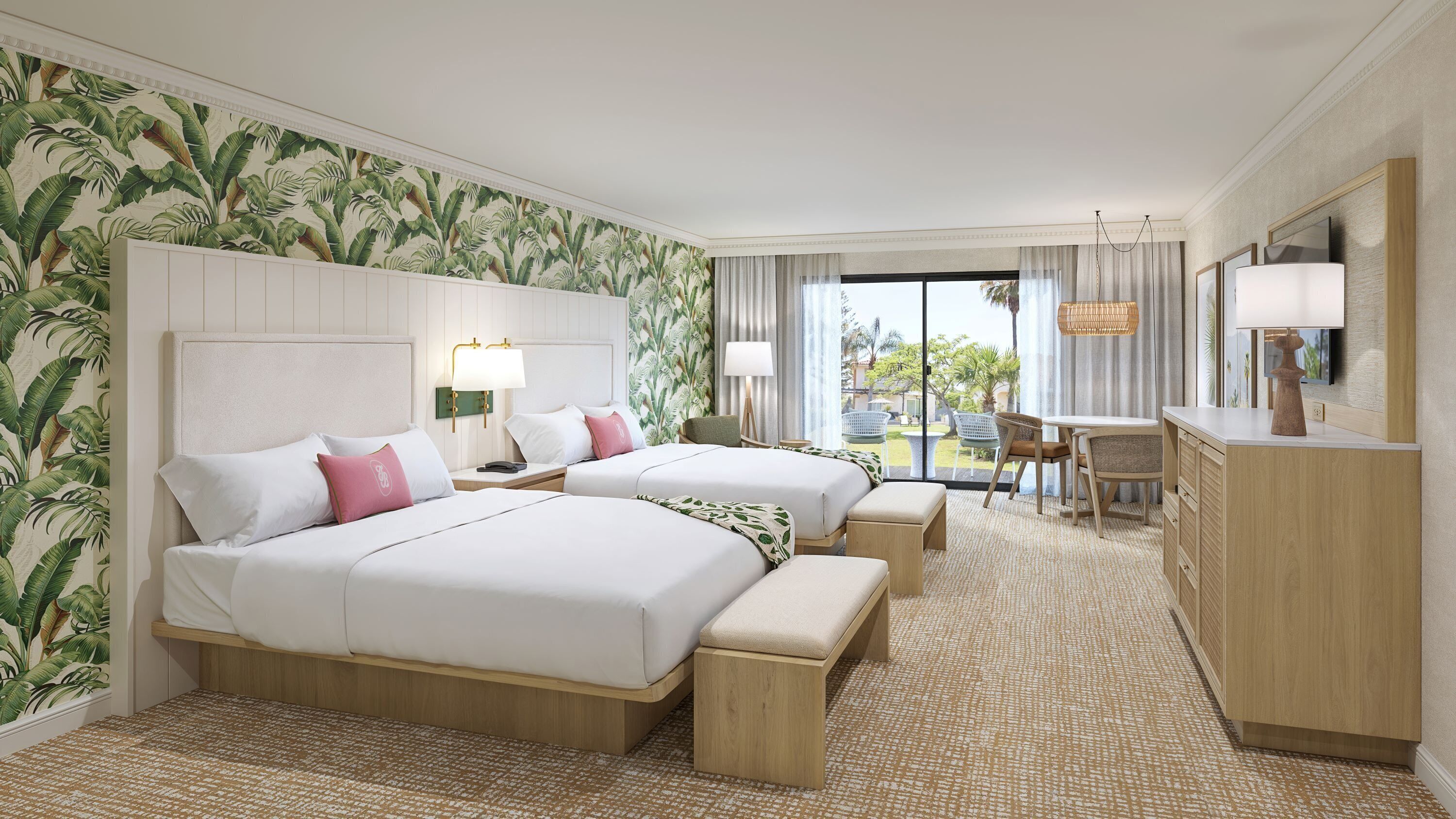 Premium bedding, in-room safe, desk, laptop workspace