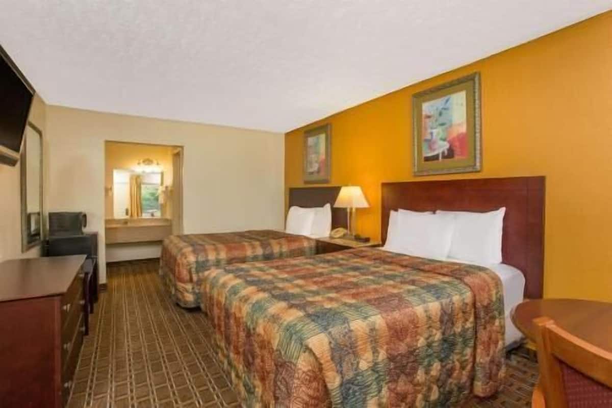In-room safe, iron/ironing board, free cribs/infant beds, free WiFi