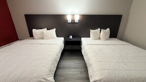 Room, 2 Queen Beds, Non Smoking