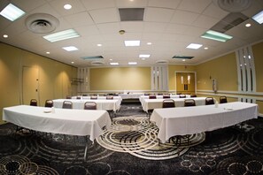 Banquet hall - Ramada by Wyndham New Kensington (New Kensington)