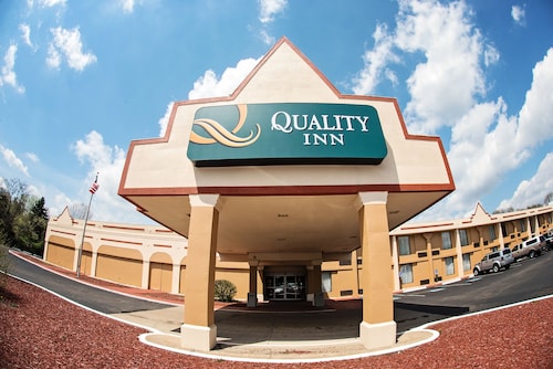 Ramada by Wyndham New Kensington