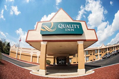 Ramada by Wyndham New Kensington