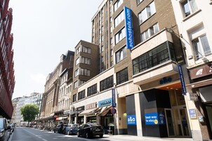 Entrada al alojamiento