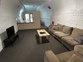 Apartment, 2 Bedrooms, Non Smoking, Kitchenette (Apartment K+3S) | Living area | LED TV