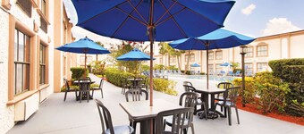 La Quinta Inn by Wyndham Orlando International Drive North