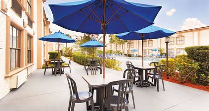 La Quinta Inn by Wyndham Orlando International Drive North